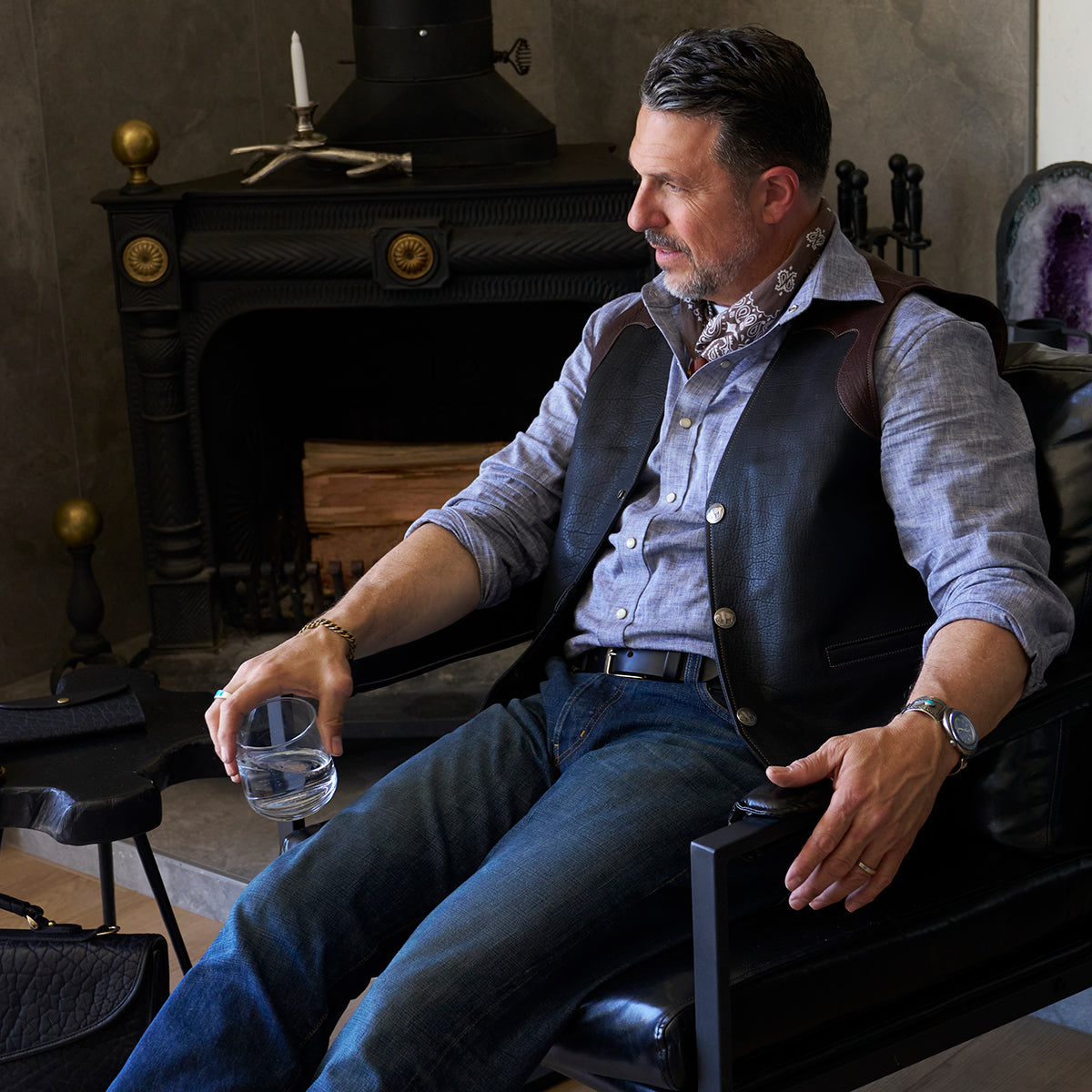 No.169 Garrison Vest | Bison