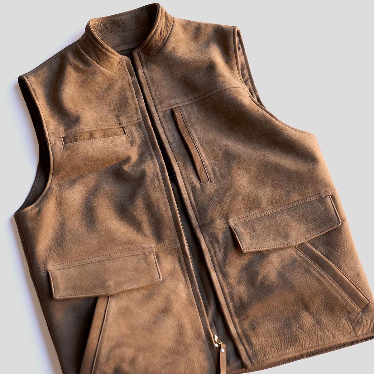 No.209 Kodiak Travel Vest | Nubuck Coyote Tan