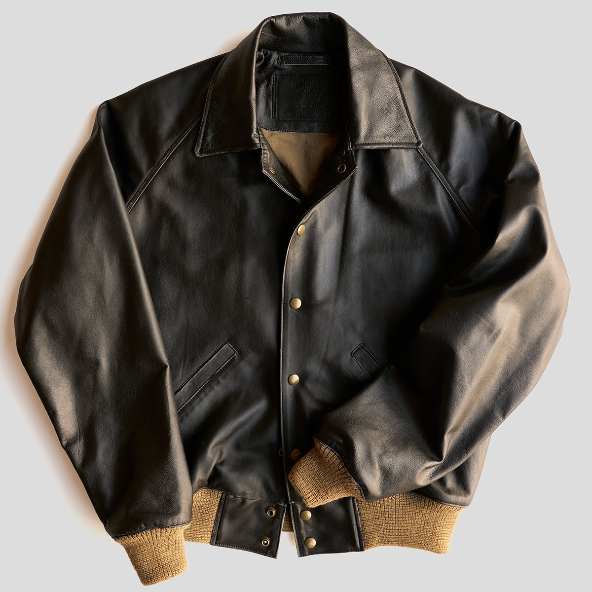 No.415 Vintage Snap Raglan | Black Teacore Horsehide