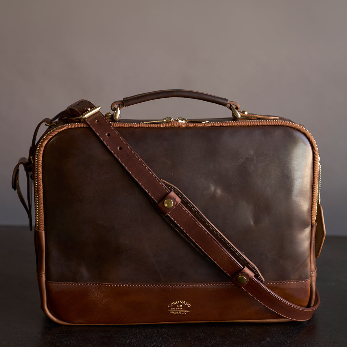 No.541 Chicago Shell Briefcase | Horween® Shell Dark Brown