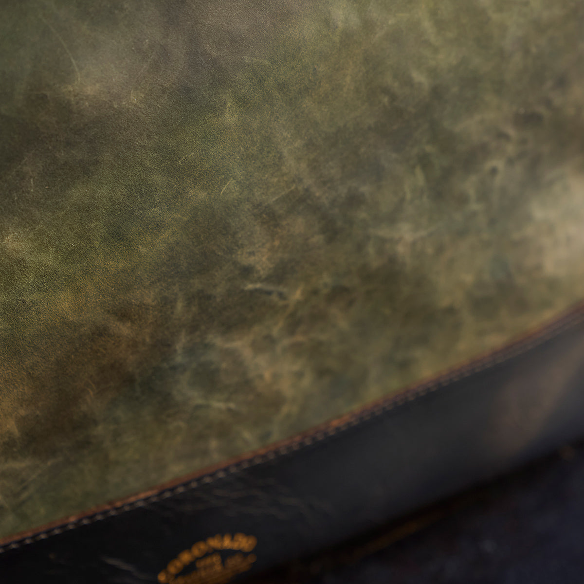 No.541 Chicago Shell Briefcase | Horween® Tumbled Black (x6)