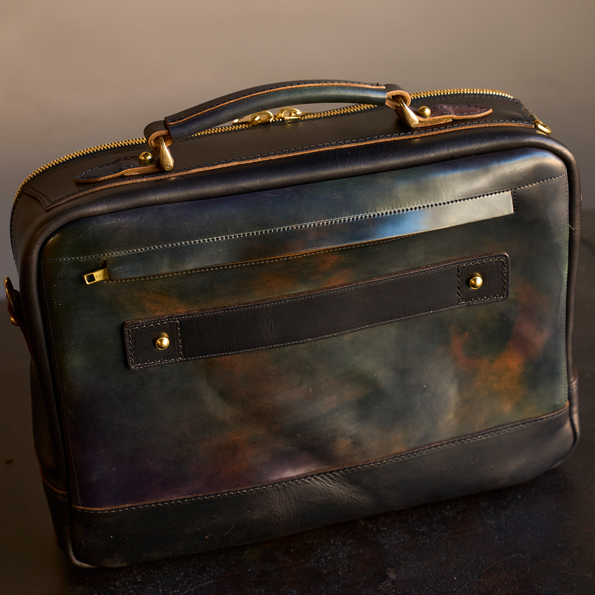 No.541 Chicago Shell Briefcase | Horween® Marbled Black