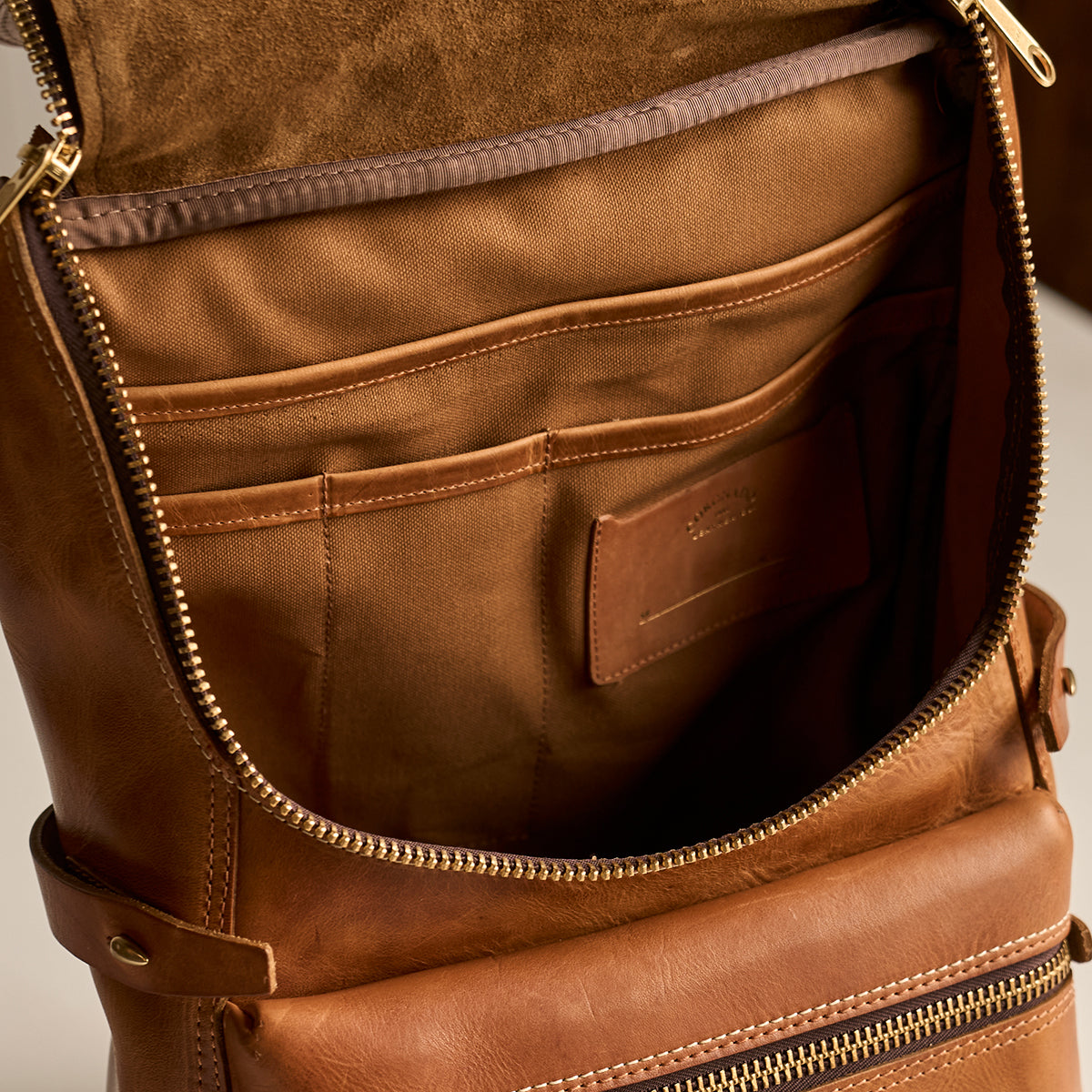 No.755 Top-Zip Backpack | Bison Walnut
