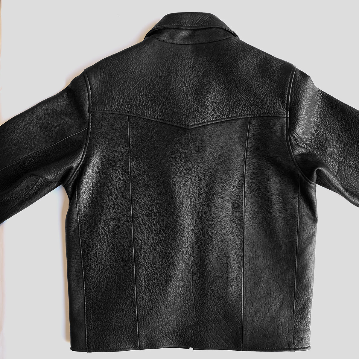 No.109 Bison Americana Bomber | Black