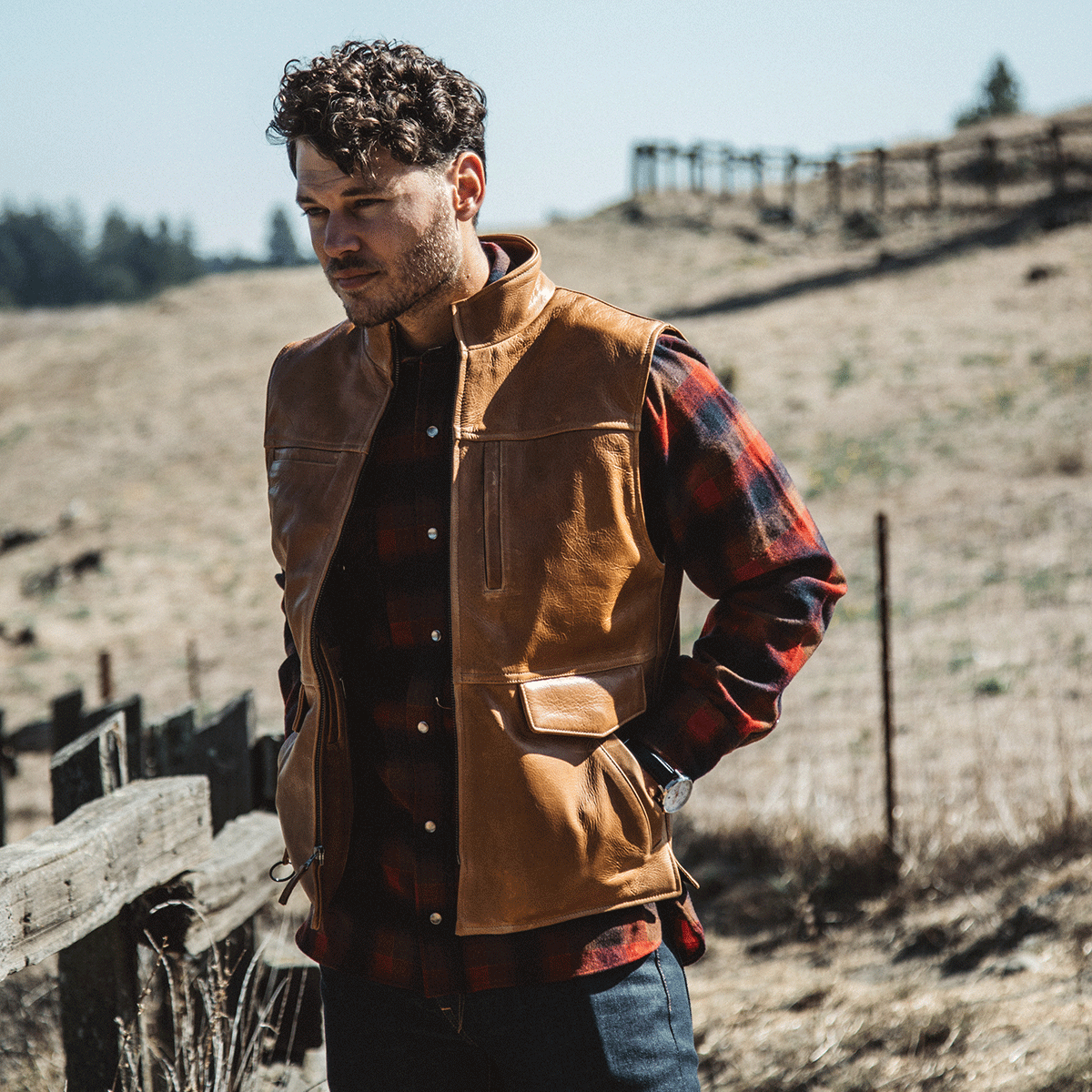 No.209 Kodiak Travel Vest | Nubuck Charcoal