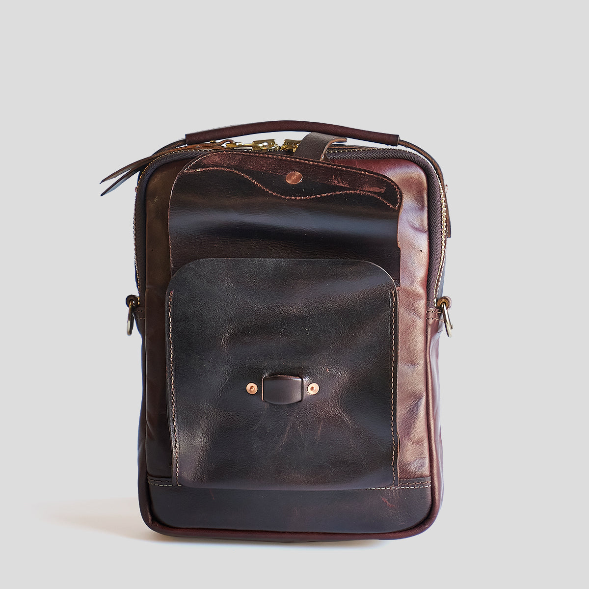 The Primo Crossbody No.277 | Horsehide CXL