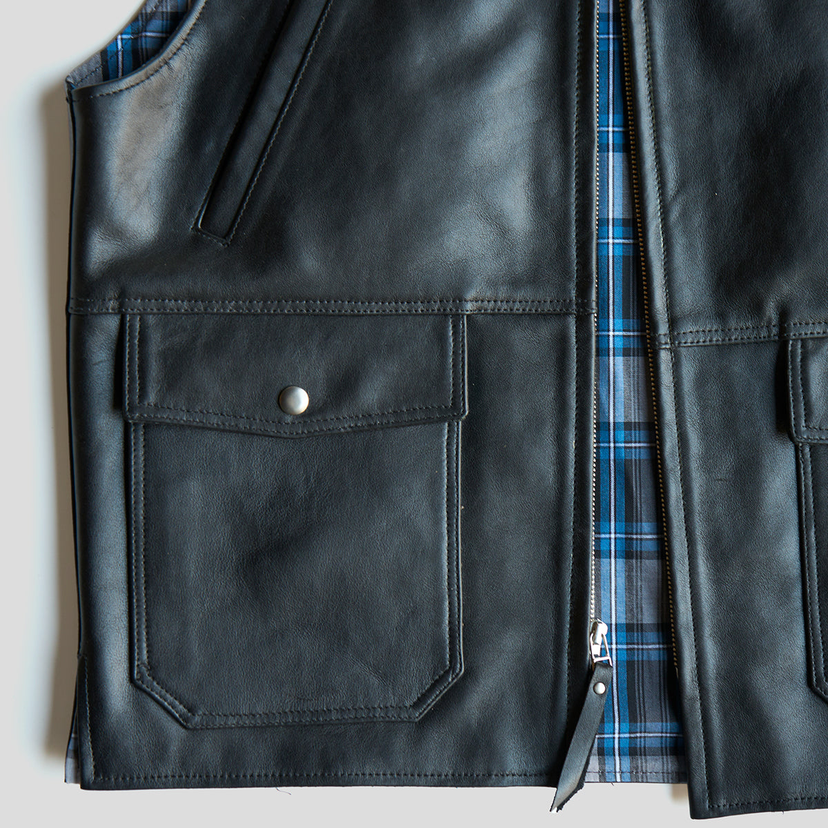NO.330 Shelby II Vest | Black Napa