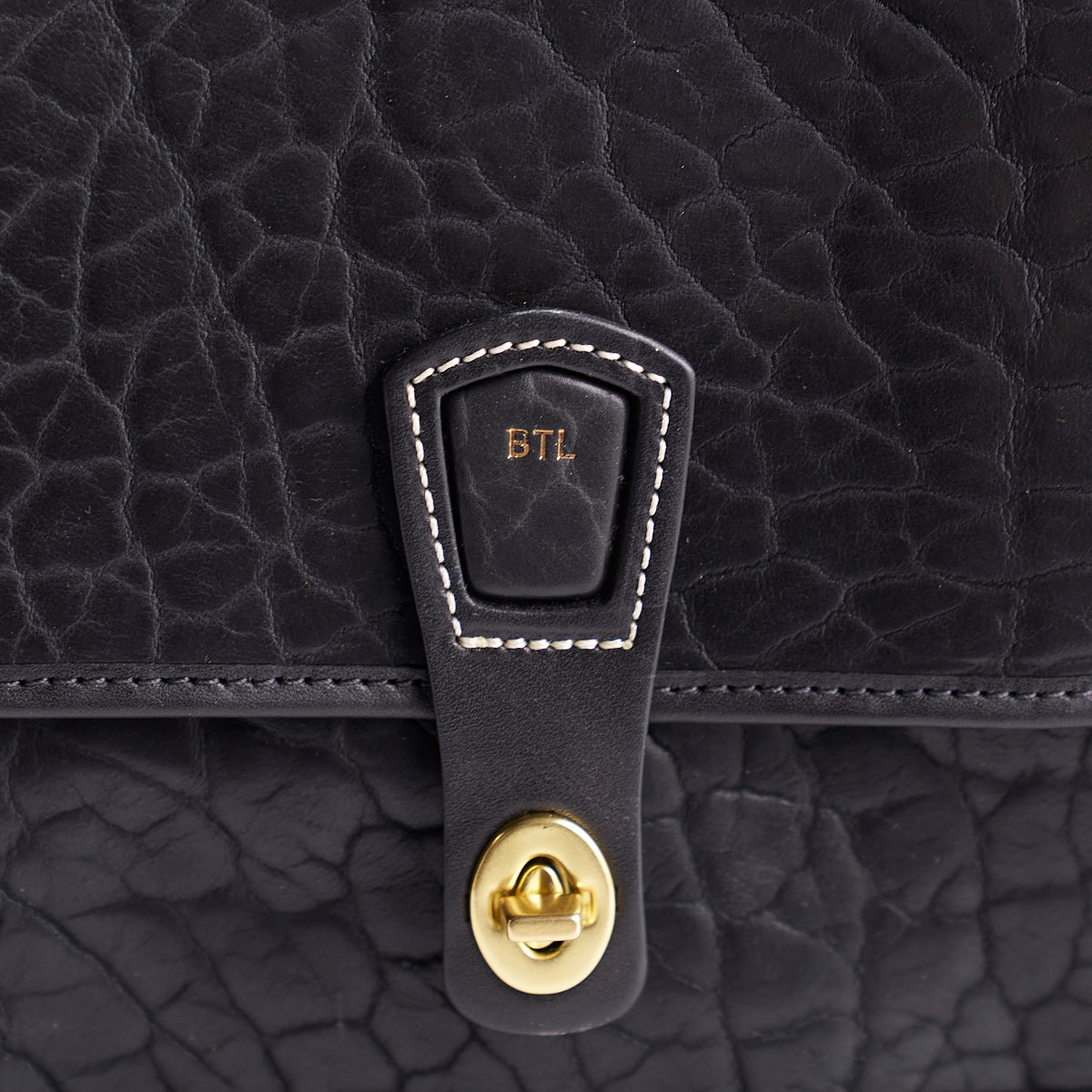 The No.522 Crossbody | Bison Black