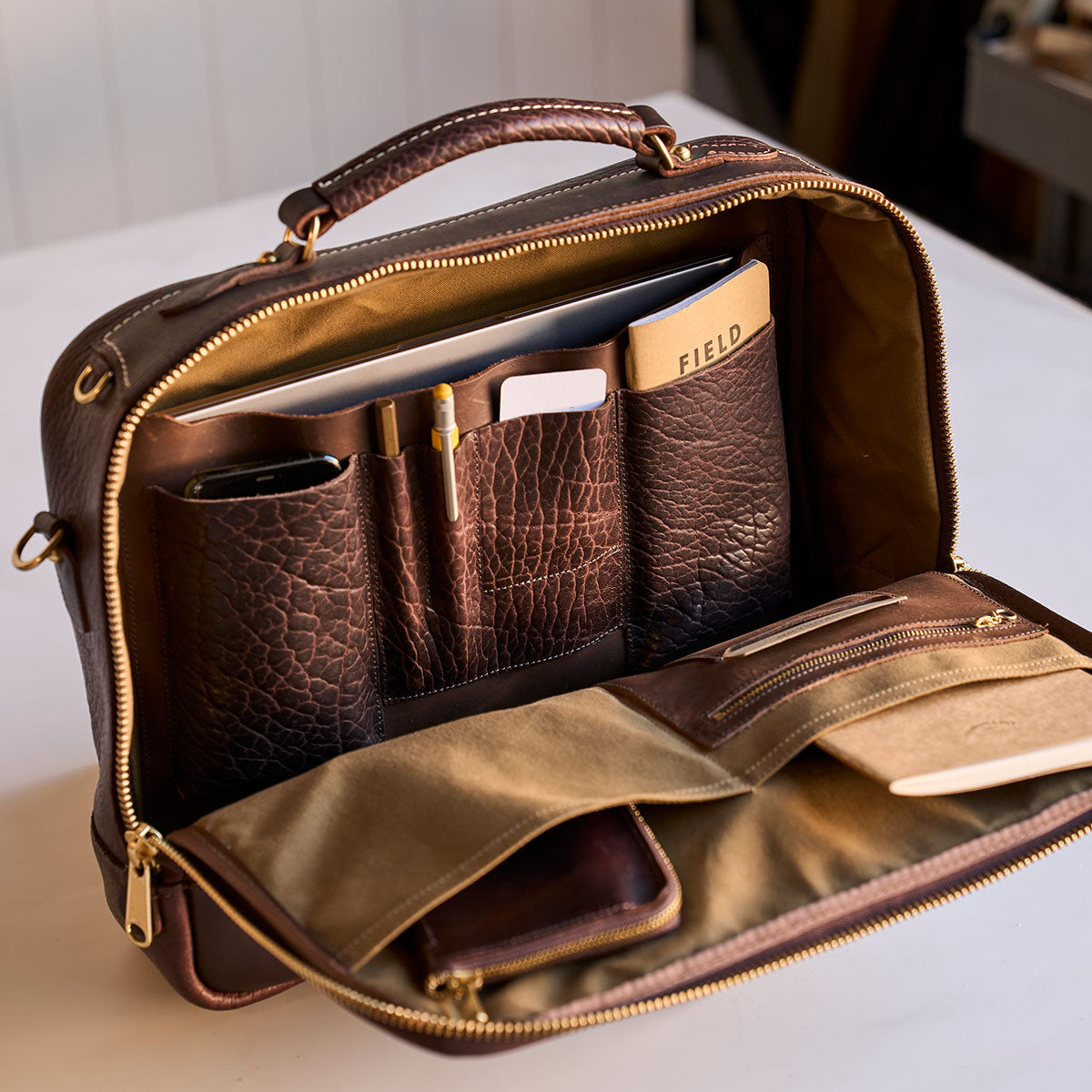No.540 Attaché Case | LE Bison Walnut
