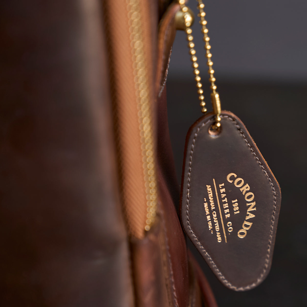No.541 Chicago Shell Briefcase | Horween® Shell Dark Brown