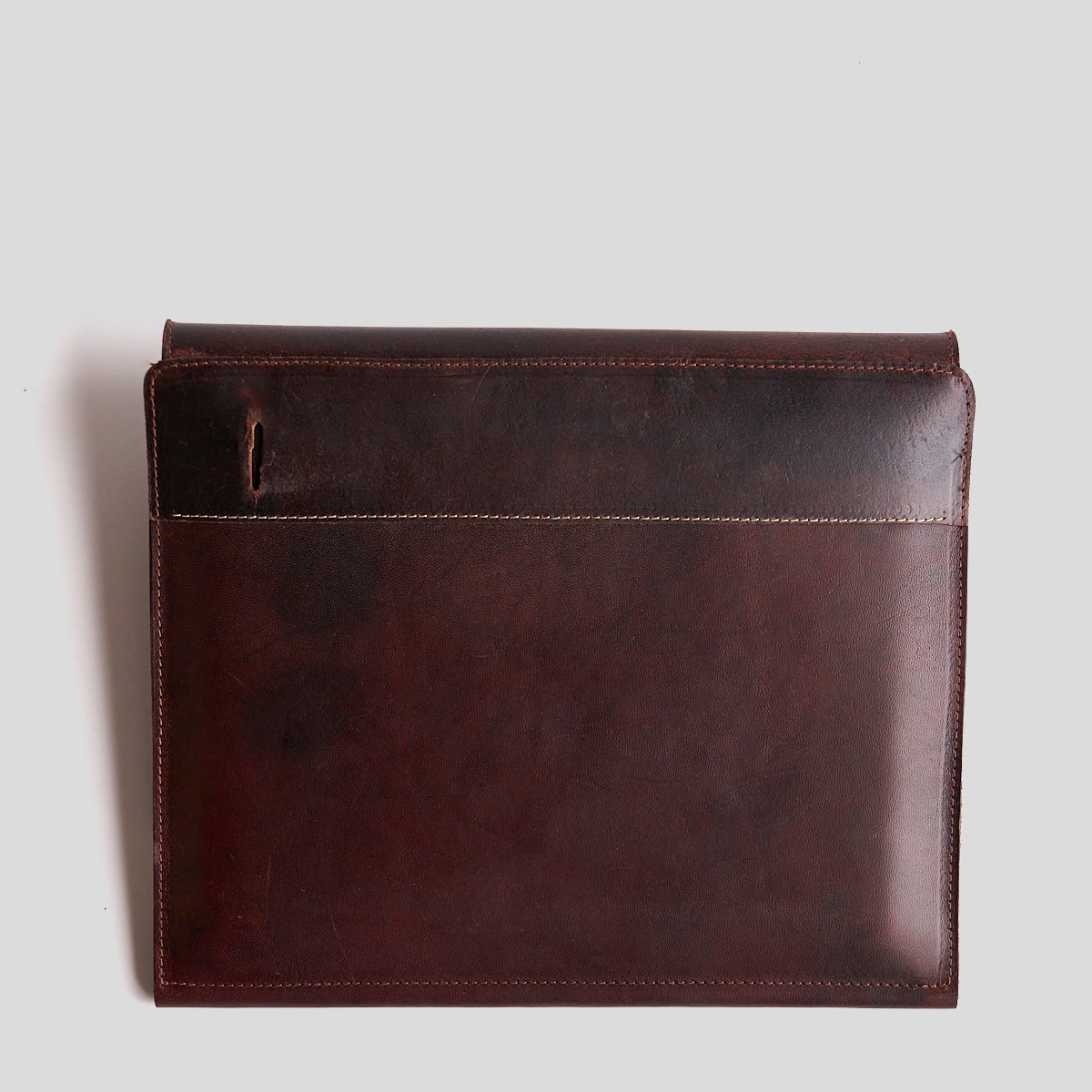No.812 B5 Portfolio | Horween® Horsehide