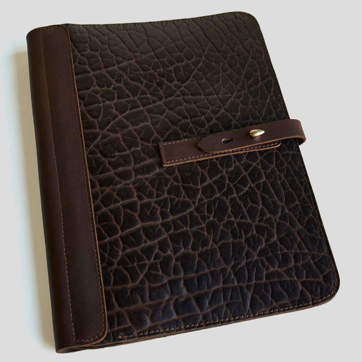No.901 Executive Folio | Bison Brown