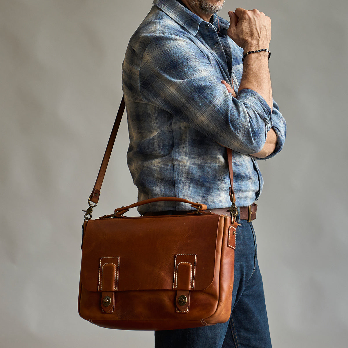 No.201 Americana Messenger | Horween® Natural