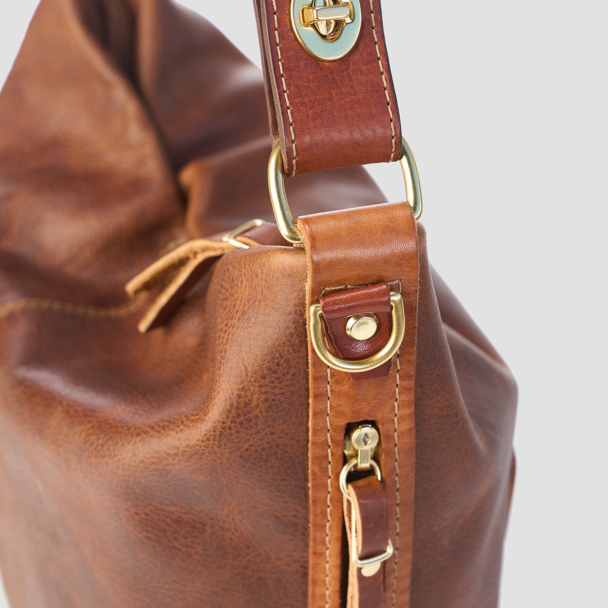 Jean Bison Pocket Hobo | L.E.